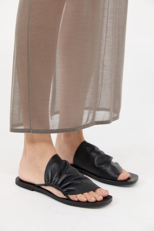 Gathered Slides 皺褶小羊皮涼鞋 (黑色)