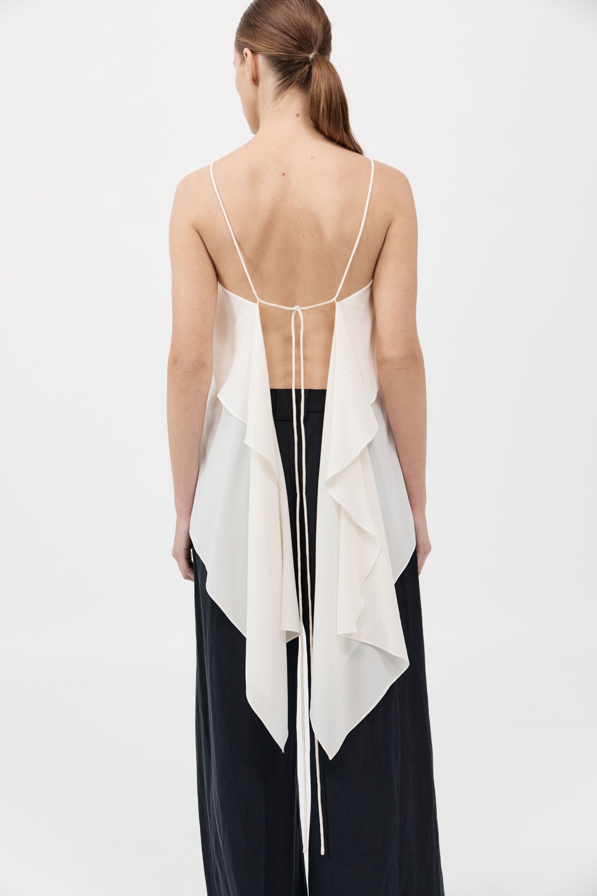 Silk Drape Top 絲綢垂墜上衣 - Tofu