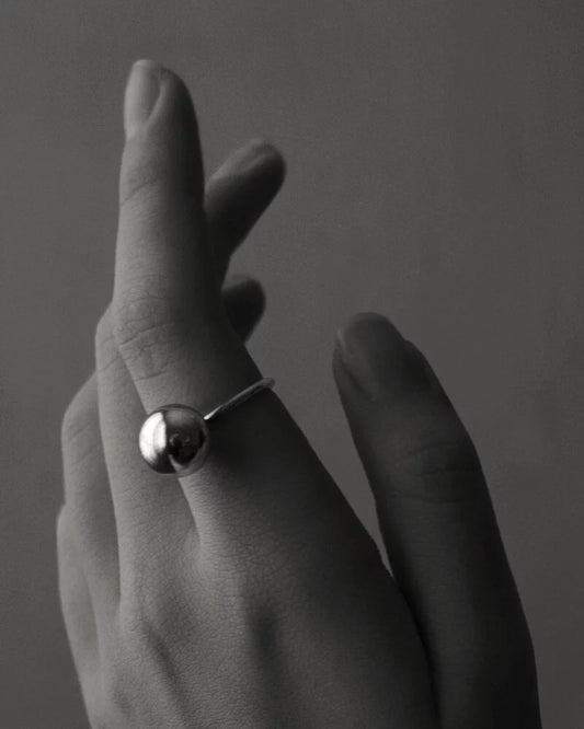 ANAIS BALL RING (銀)