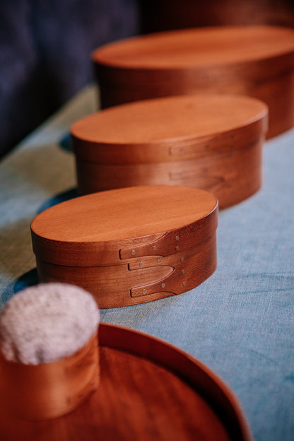 SHAKER BOX-Oval Box (XS)