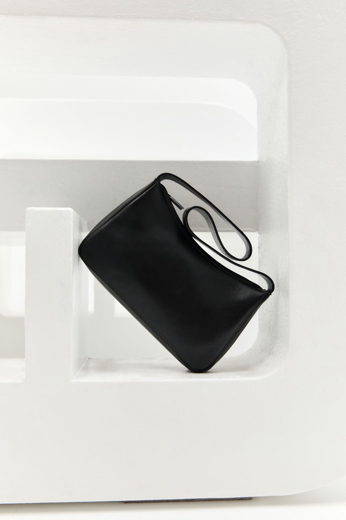 90s petit Shoulder Bag 90 年代小號單肩包 ( 黑色 )