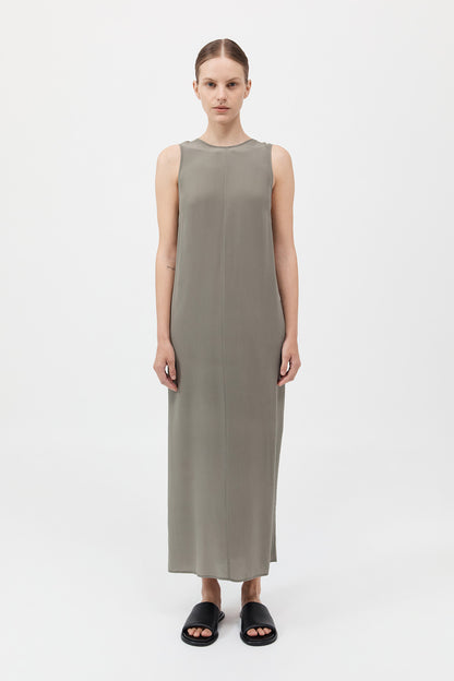 Drawstring Silk Dress 背面設計真絲洋裝 - 橄欖色