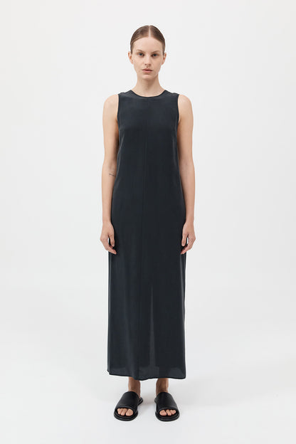 Drawstring Silk Dress 背面設計真絲洋裝 - 黑色