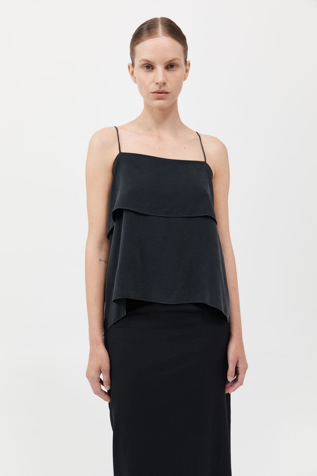 Silk Drape Top 絲綢垂墜上衣 - 黑色