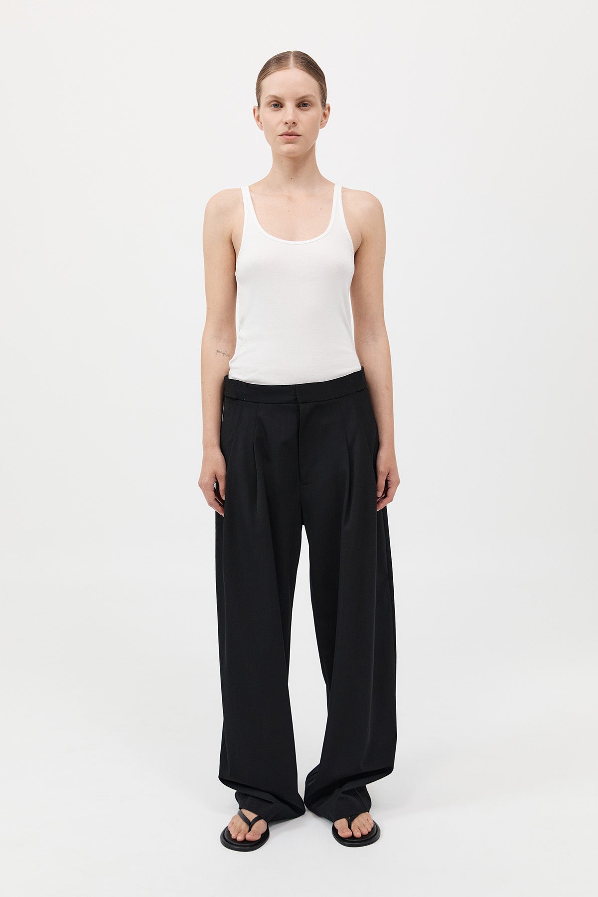 Adjustable Pants 可調節經典長褲