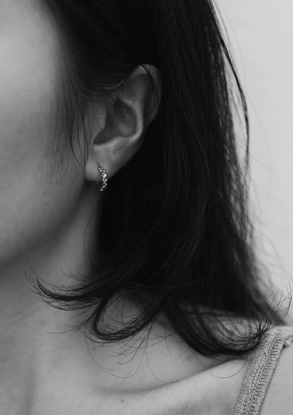 10k Milan Earrings (White Gold)