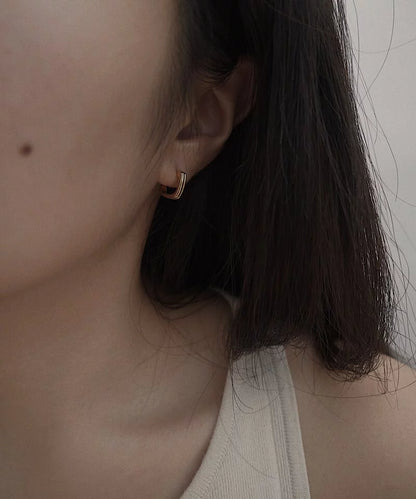 L Earrings (Gold)