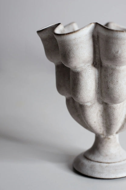 Moonrise Shell Nº5 Vessel Medium